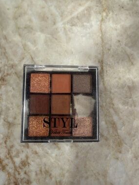 Stylondon Velvet Touch Warm Brown & Copper Eyeshadow Palette